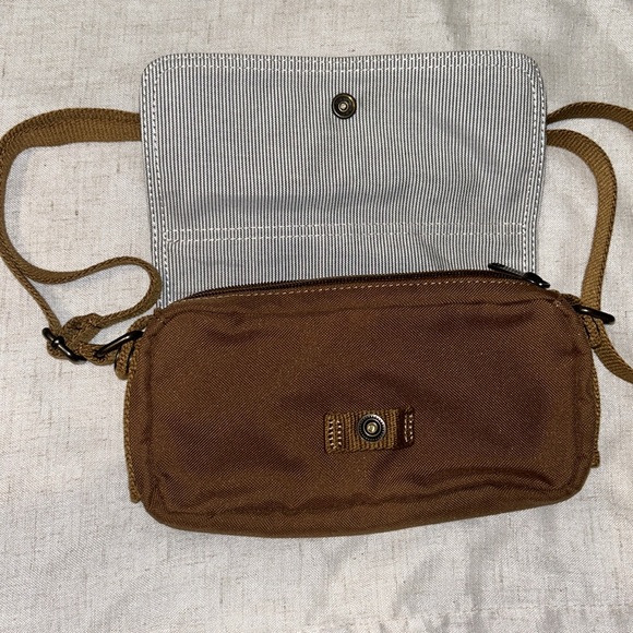 NWOT Carhartt Legacy Women's Essentials Crossbody BagWaist Pouch, Carhartt Brown - Picture 2 of 6